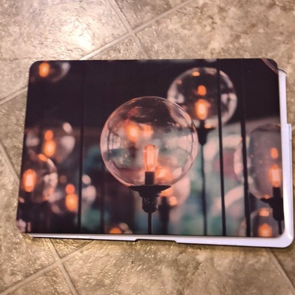 Mac book pro case size 13x9 in